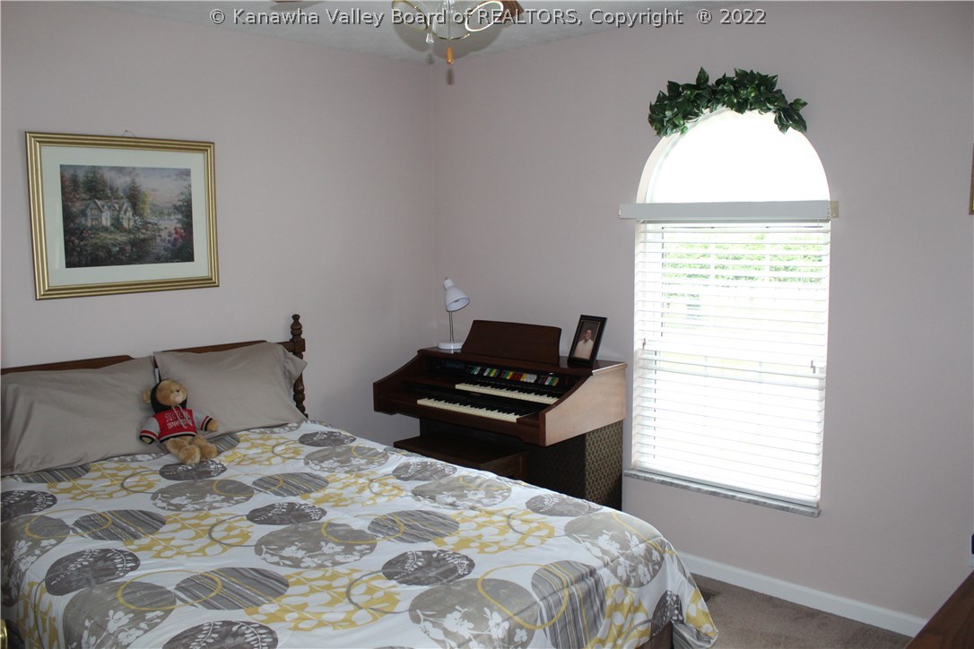 207 Dutch Road Charleston, WV 25302 - Photo 20 of 28 Gallery Image 20