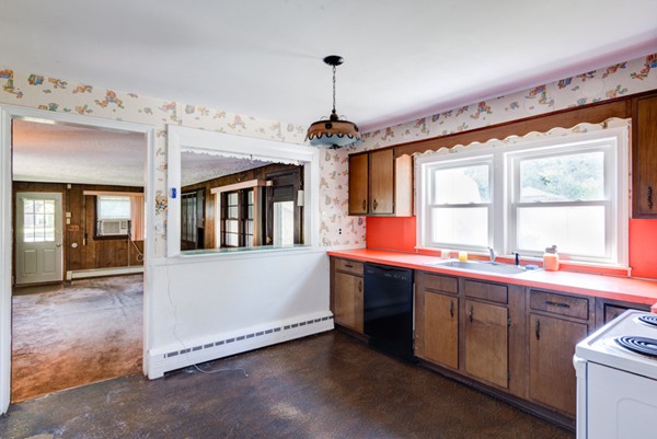 3 Pine Cone Road Canton, MA 02021 - Photo 9 of 11 Gallery Image 9