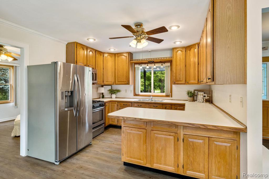 4731 North Lakeshore Road Deckerville, MI 48427 - Photo 16 of 54 Gallery Image 16