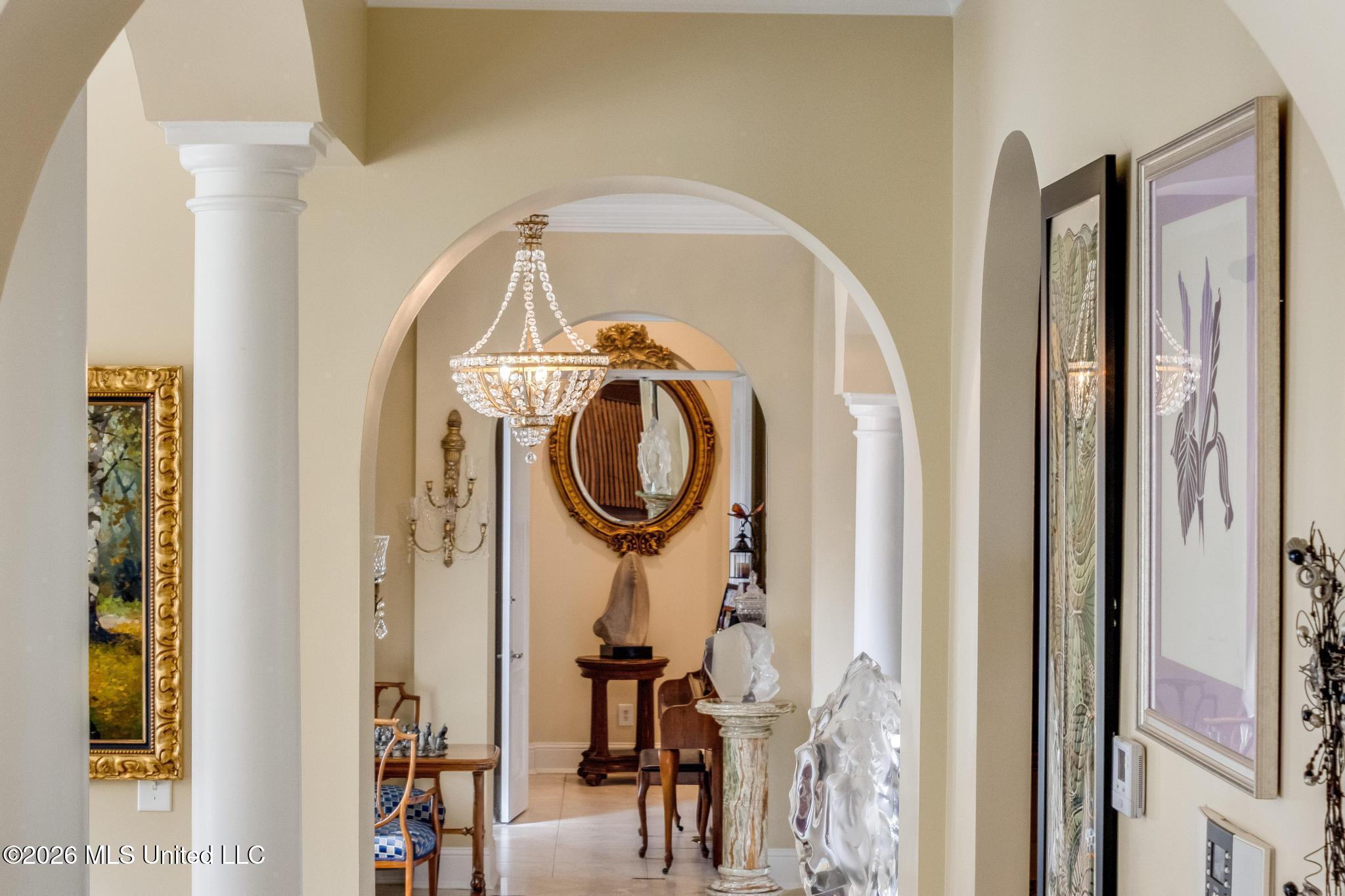 160 Pittman Road Ocean Springs, MS 39564 - Photo 17 of 58 Hallway