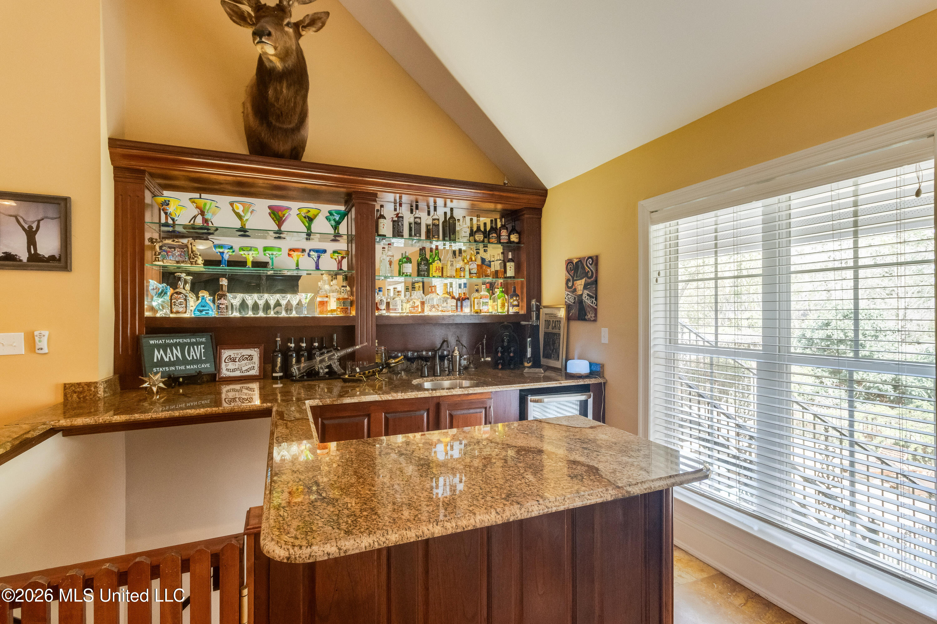 160 Pittman Road Ocean Springs, MS 39564 - Photo 28 of 58 Man Cave / Family Room
