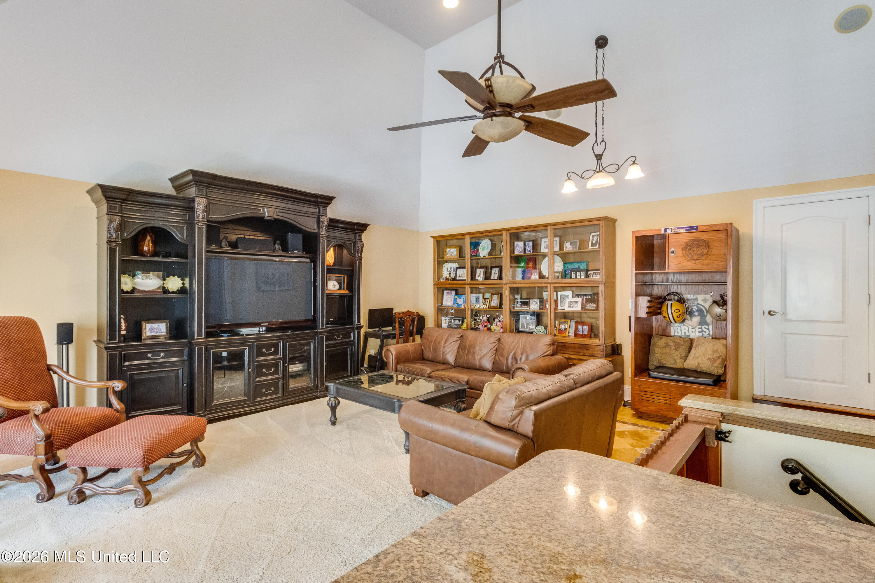 160 Pittman Road Ocean Springs, MS 39564 - Photo 30 of 58 Man Cave / Family Room