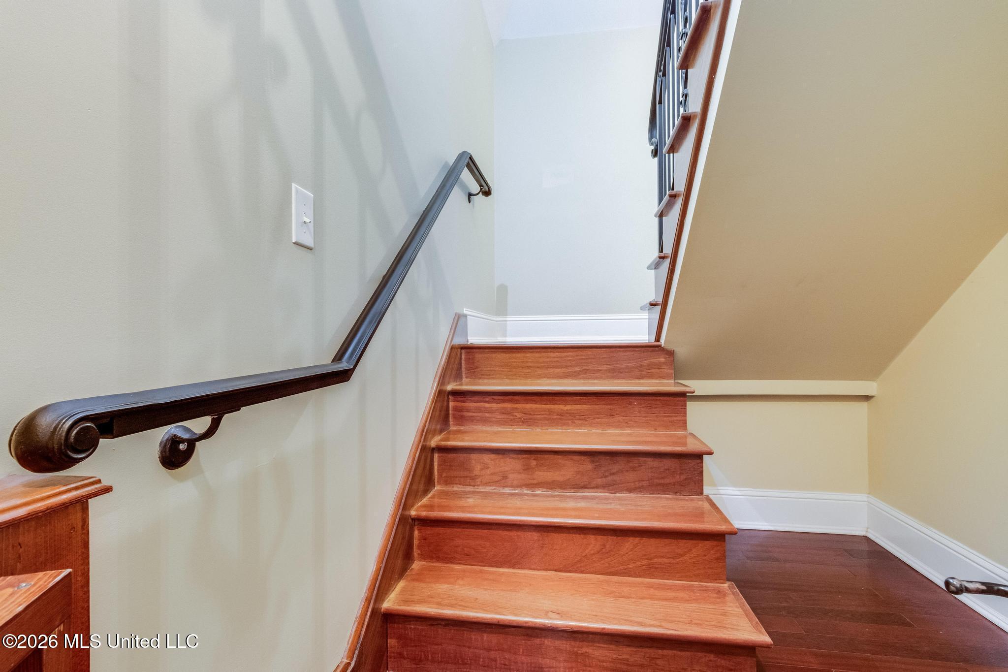 160 Pittman Road Ocean Springs, MS 39564 - Photo 46 of 58 Stairway to 3rd Floor
