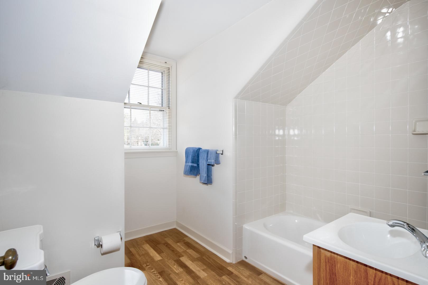 774 Mt Moro Road Villanova, PA 19085 - Photo 19 of 33 En-Suite Bath