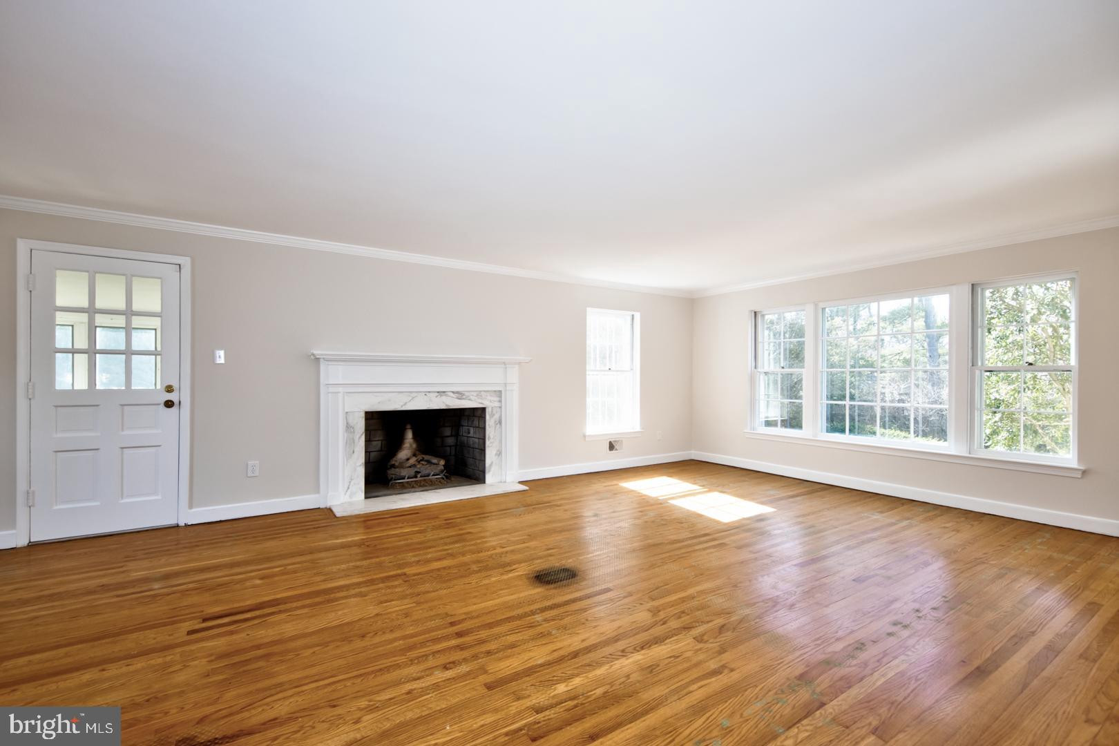 774 Mt Moro Road Villanova, PA 19085 - Photo 6 of 33 Living Room