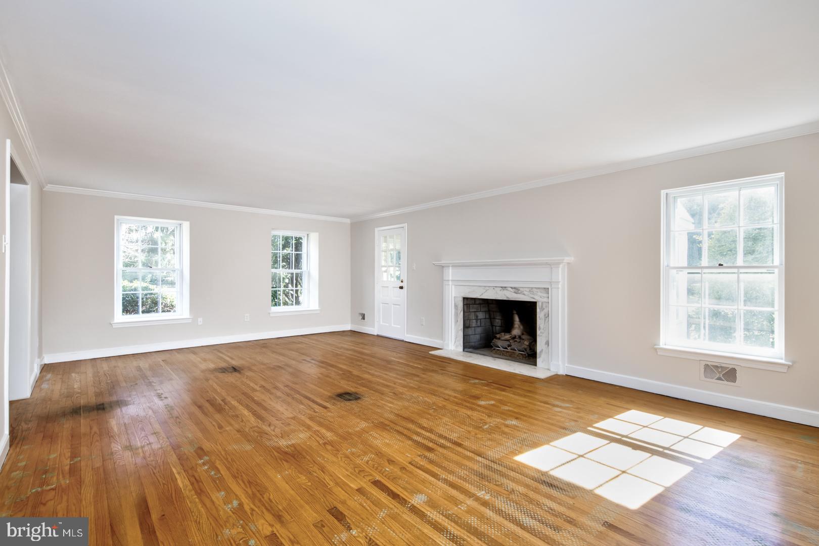 774 Mt Moro Road Villanova, PA 19085 - Photo 7 of 33 Living Room