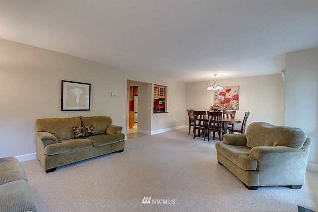 $326,000 | 10315 Northeast 16th Street, Bellevue, WA 98004