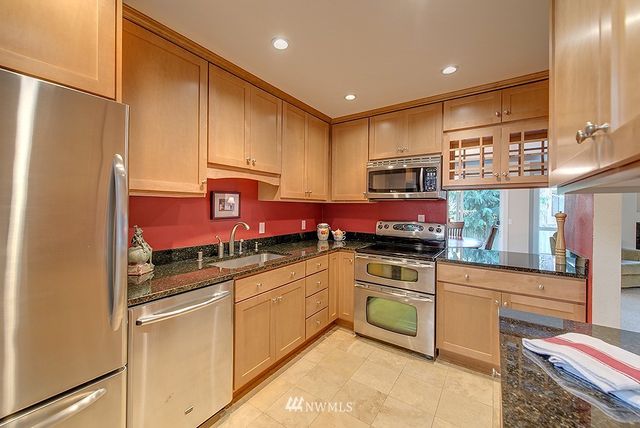 $326,000 | 10315 Northeast 16th Street, Bellevue, WA 98004