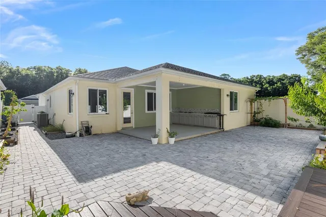 $2,200 | 2507 Northeast 33rd Court, Ocala, FL 34470