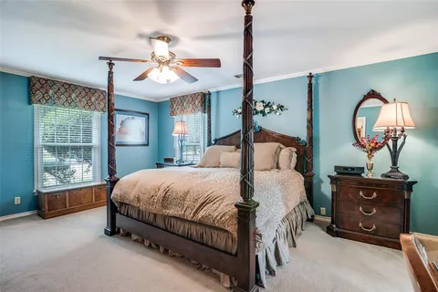 $550,000 | 713 Meadow Drive, Corsicana, TX 75110