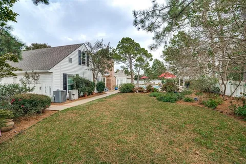 $550,000 | 713 Meadow Drive, Corsicana, TX 75110