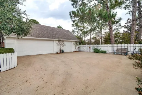 $550,000 | 713 Meadow Drive, Corsicana, TX 75110