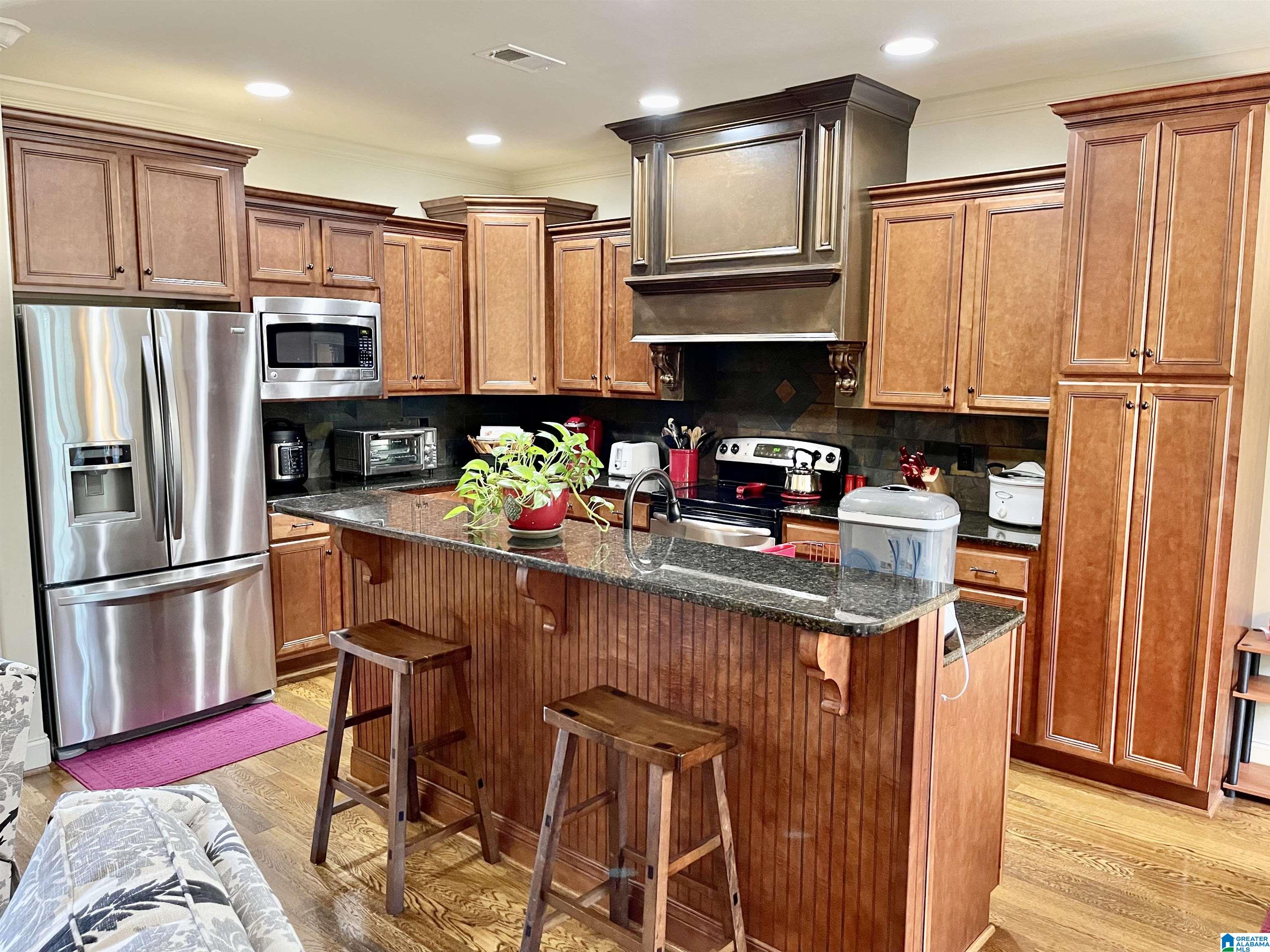 265 Strathaven Lane Pelham, AL 35124 - Photo 5 of 18