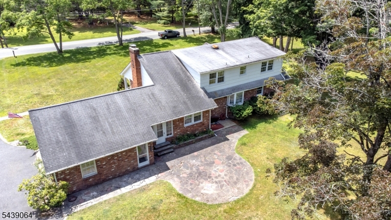 70 River Road Montague, NJ 07827 - Photo 6 of 40
