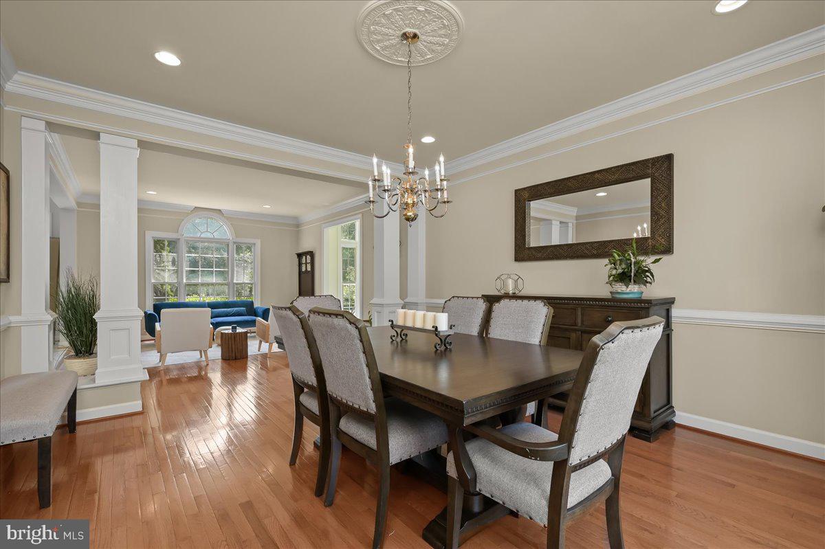 702 Childs Point Road Annapolis, MD 21401 - Photo 37 of 117 Formal Dining Room