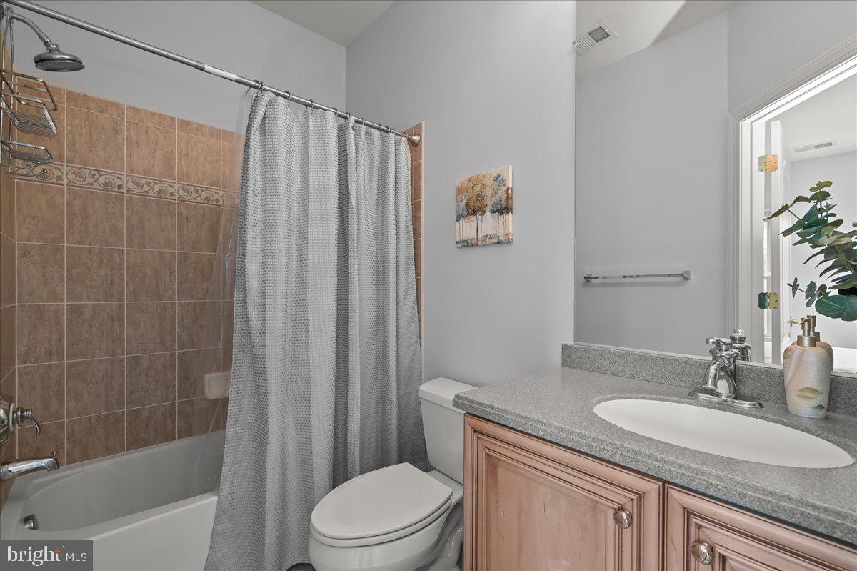 702 Childs Point Road Annapolis, MD 21401 - Photo 57 of 117 Bedroom #2 Ensuite