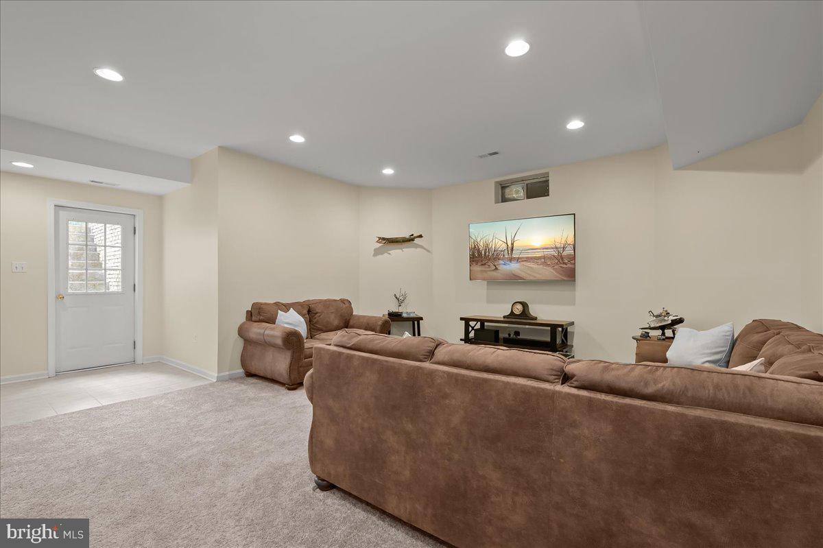 702 Childs Point Road Annapolis, MD 21401 - Photo 70 of 117 Lower Level Family Room