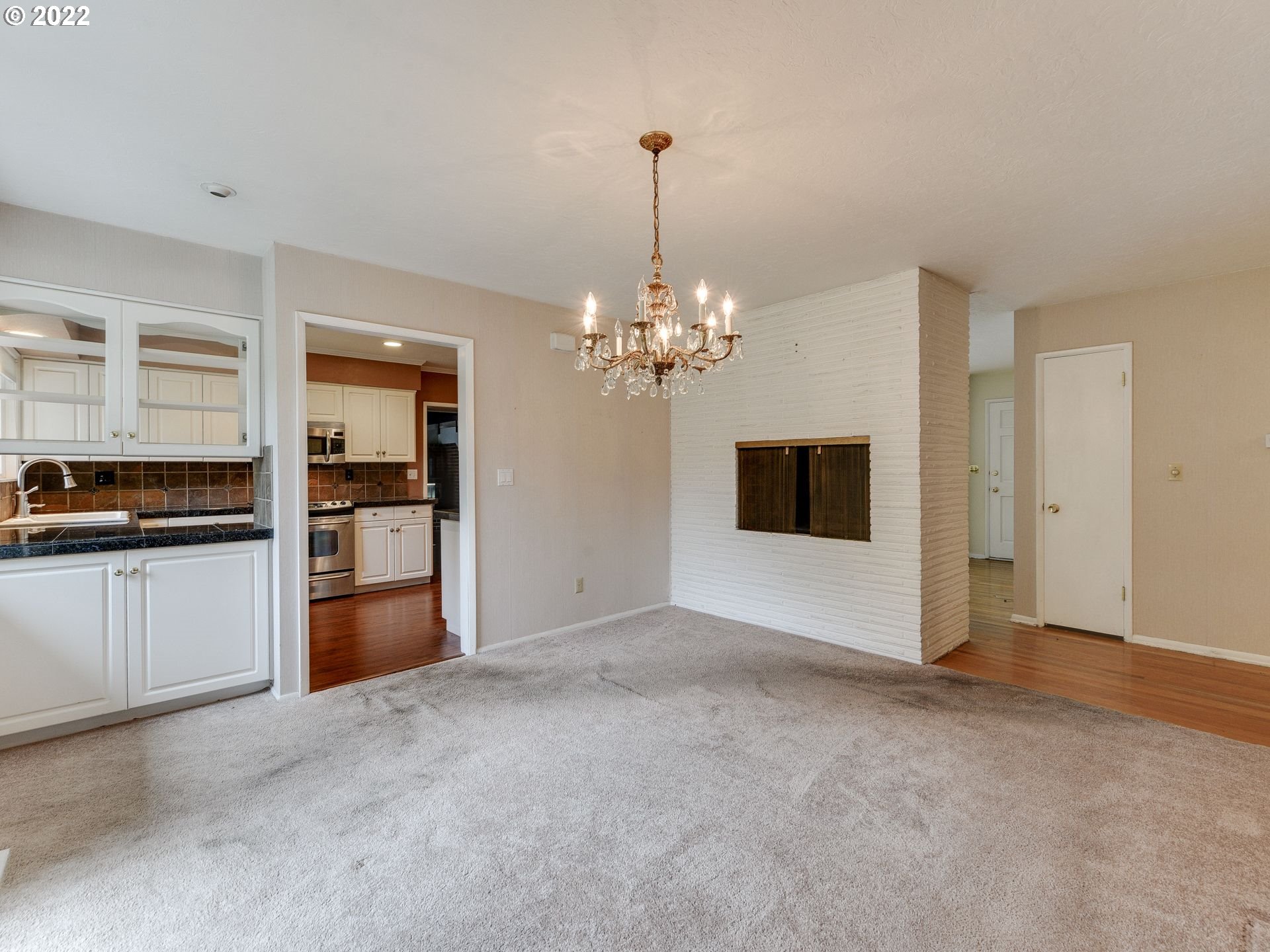 4803 Southwest Hamilton Street Portland, OR 97221 - Photo 7 of 25 Kitchen