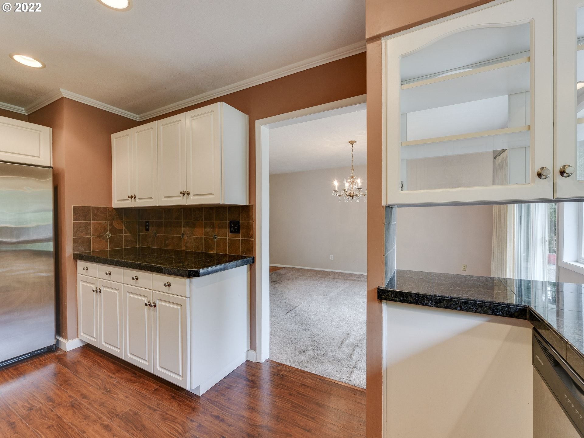 4803 Southwest Hamilton Street Portland, OR 97221 - Photo 9 of 25 Kitchen