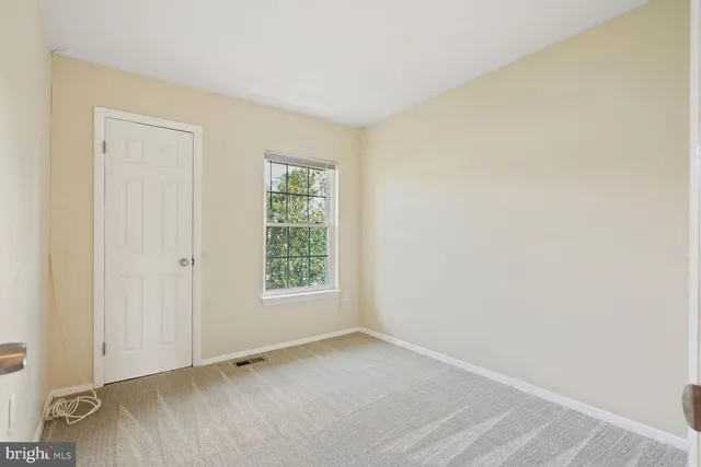 $2,700 | 9497 Linden Leaf Court, Unit 2, Fairfax, VA 22031