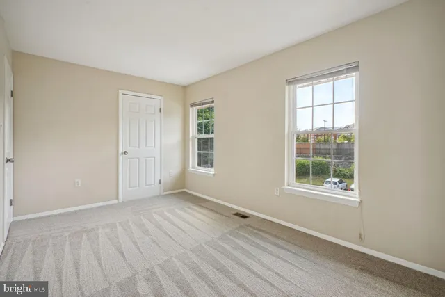 $2,700 | 9497 Linden Leaf Court, Unit 2, Fairfax, VA 22031