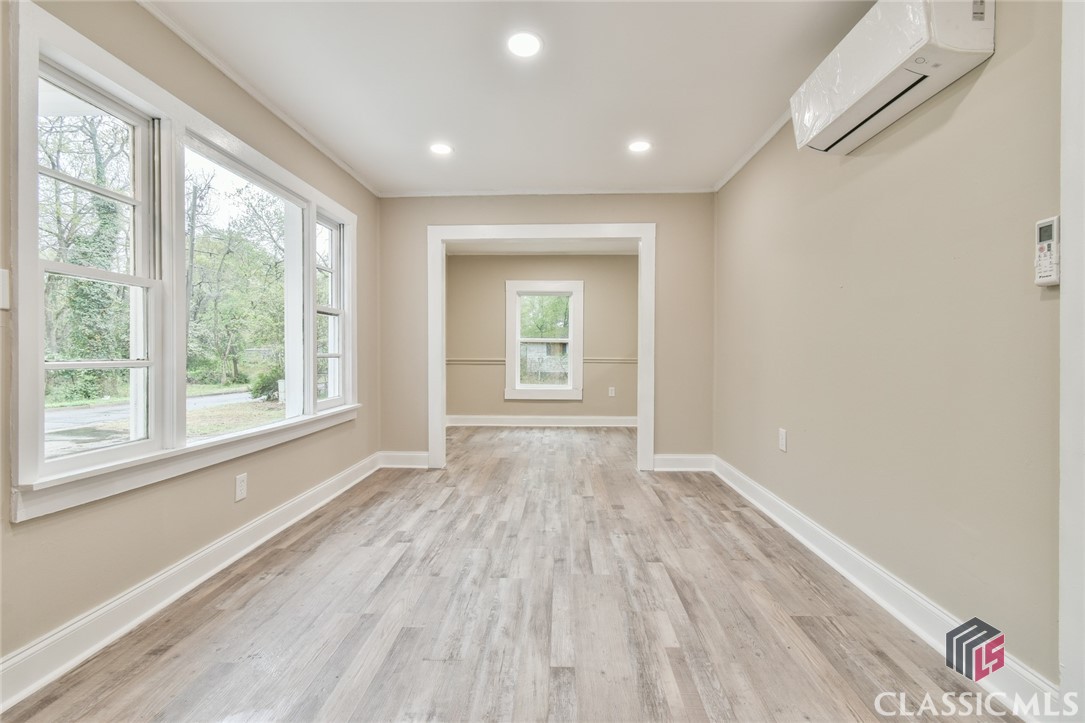 417 Maple Street Hartwell, GA 30643 - Photo 5 of 30 Gallery Image 5