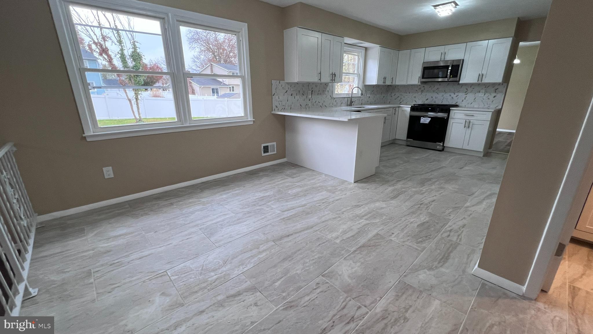 362 George Dye Road Hamilton, NJ 08690 - Photo 5 of 30