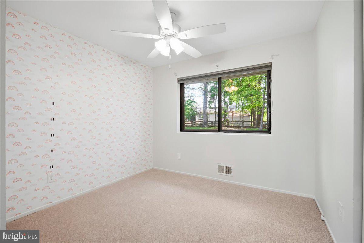 3912 Gelding Lane Olney, MD 20832 - Photo 16 of 62 an empty room with a window