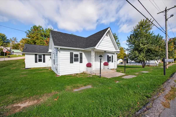 $245,000 | 220 South 2nd Street, Ellettsville, IN 47429