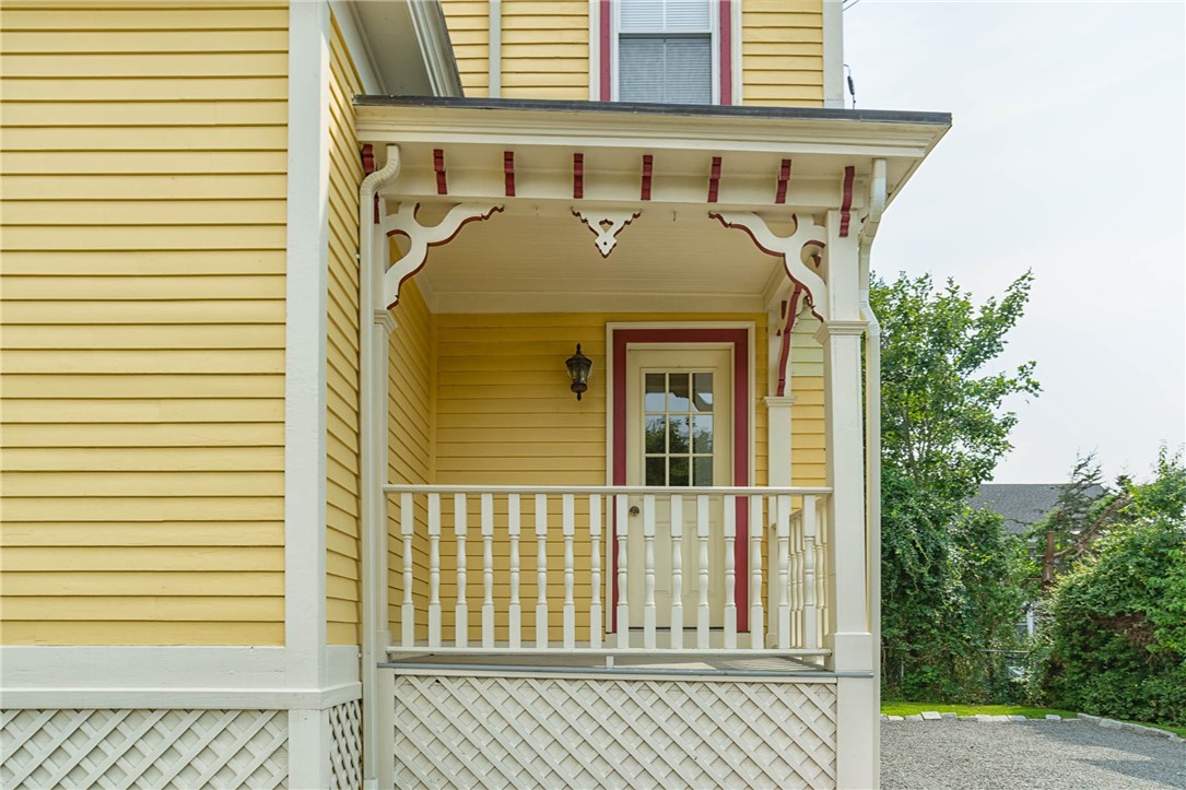51 Annandale Road Newport, RI 02840 - Photo 21 of 22 Small Porch located off the Kitchen