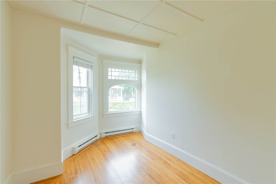 51 Annandale Road Newport, RI 02840 - Photo 9 of 22 Third Bedroom or can be used as an Office or Dressing Room