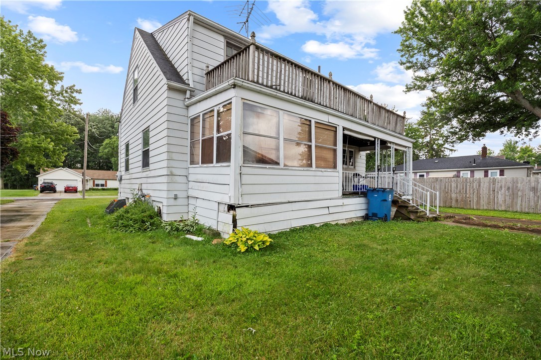 406 Root Road Lorain, OH 44052 - Photo 34 of 38