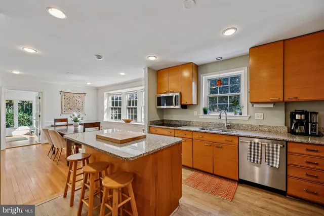 $1,475,000 | 4715 Nebraska Avenue Northwest, Washington, DC 20016