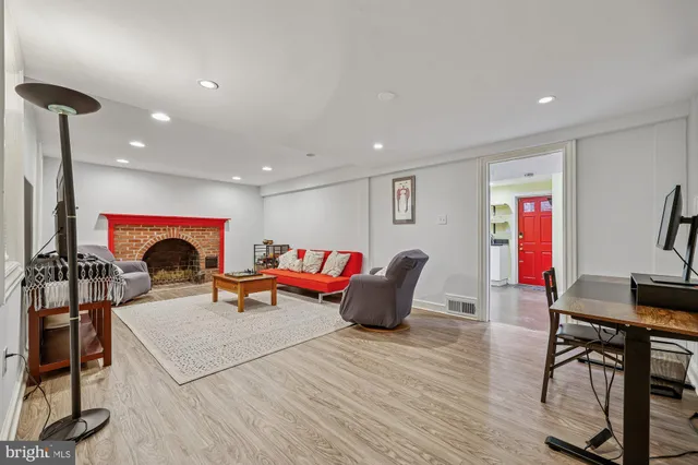 $1,475,000 | 4715 Nebraska Avenue Northwest, Washington, DC 20016