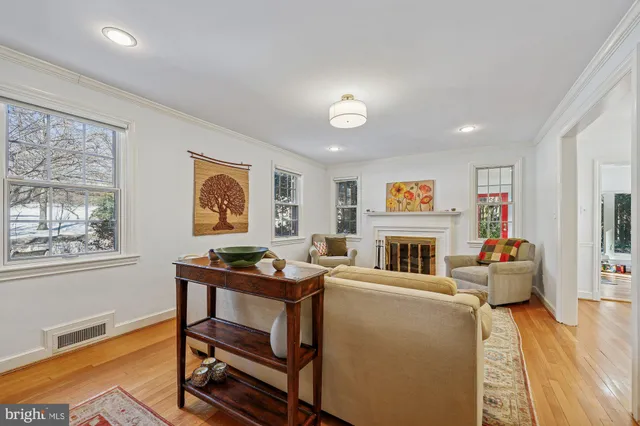 $1,475,000 | 4715 Nebraska Avenue Northwest, Washington, DC 20016