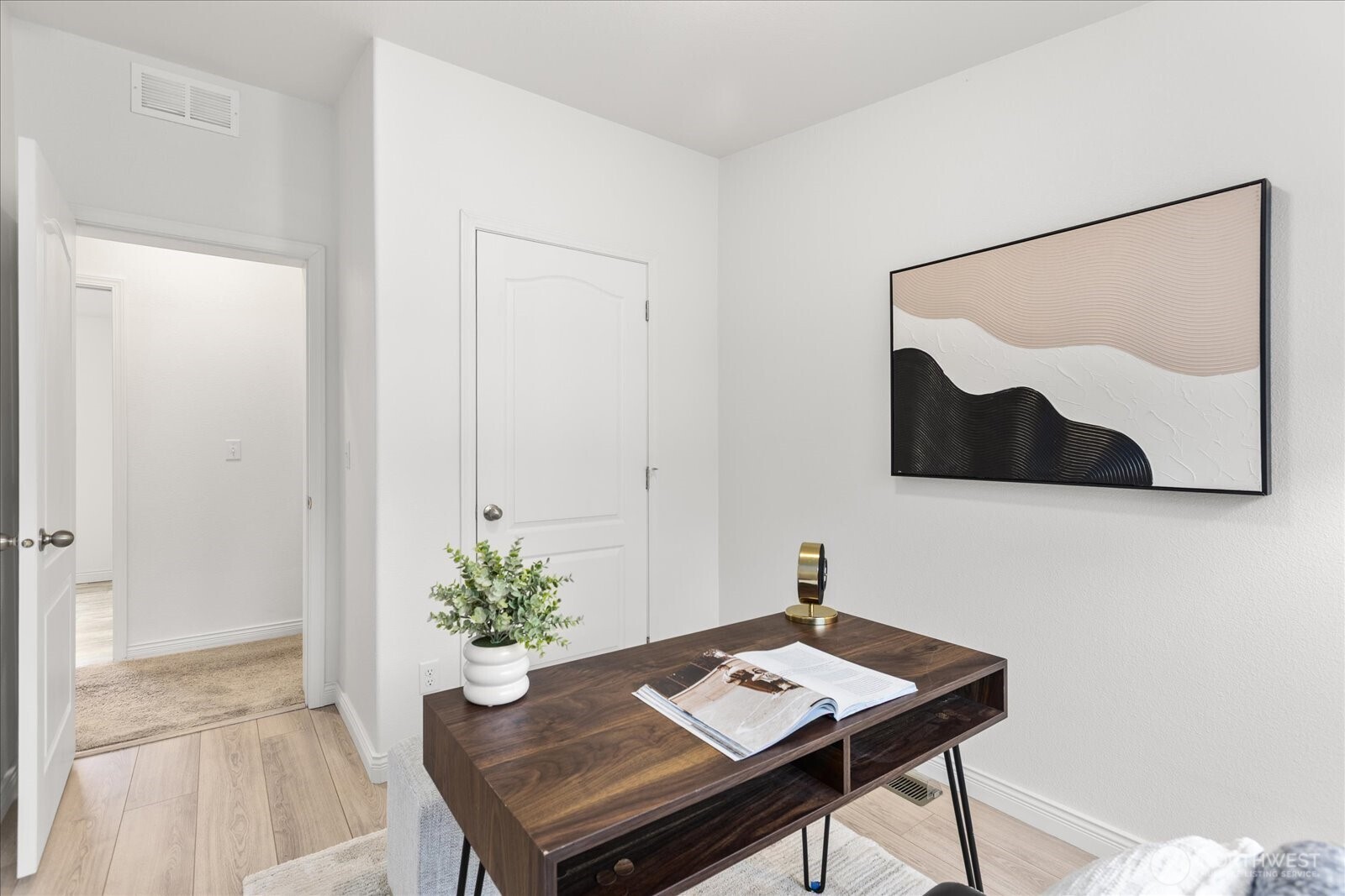 23825 15th Avenue Southeast, Unit 169 Bothell, WA 98021 - Photo 18 of 25 a view of a workspace with furniture
