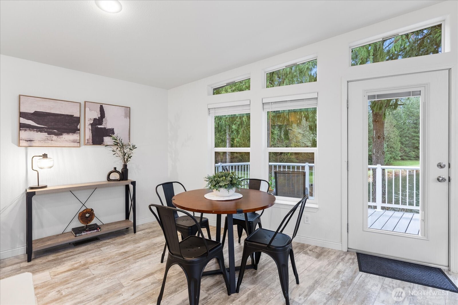 23825 15th Avenue Southeast, Unit 169 Bothell, WA 98021 - Photo 8 of 25 a dining room with furniture and window