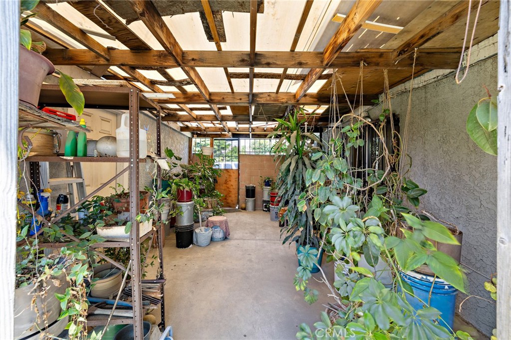 301 South Harris Avenue Compton, CA 90221 - Photo 22 of 30 a view of a storage room