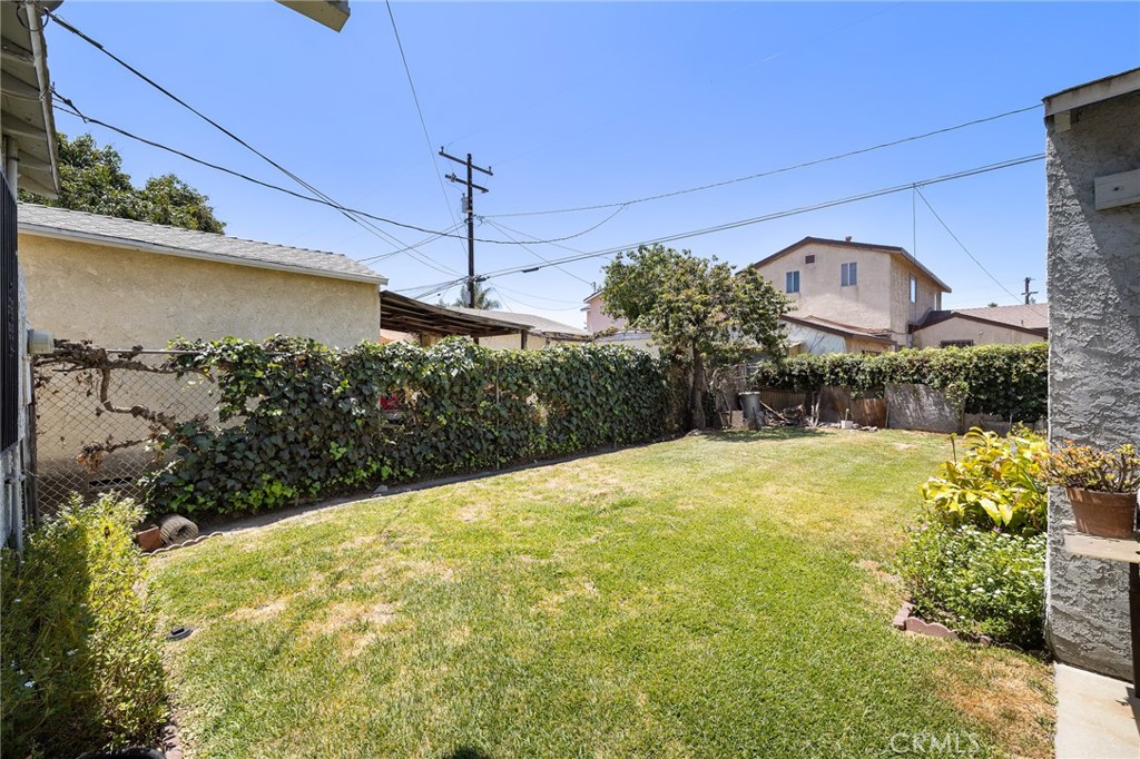 301 South Harris Avenue Compton, CA 90221 - Photo 30 of 30 a view of a back yard of the house
