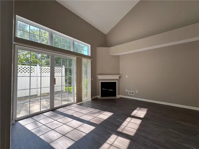 $2,971 | 39 Captains Cove Lane, Webster, NY 14580