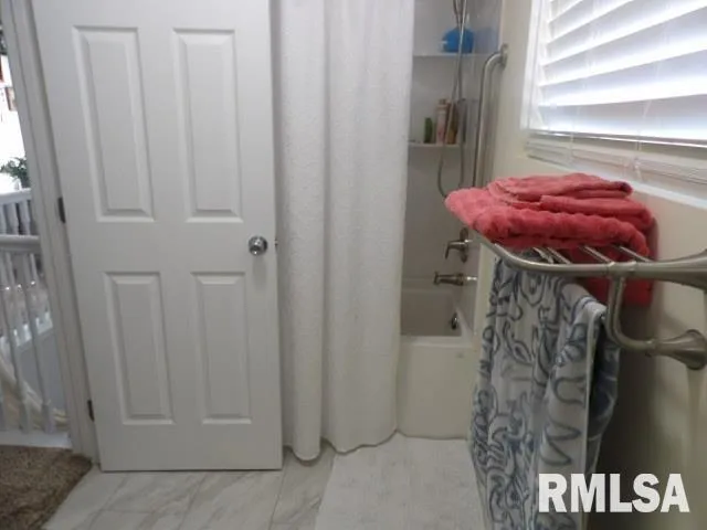 $235,000 | 305 West Church Street, Harrisburg, IL 62946