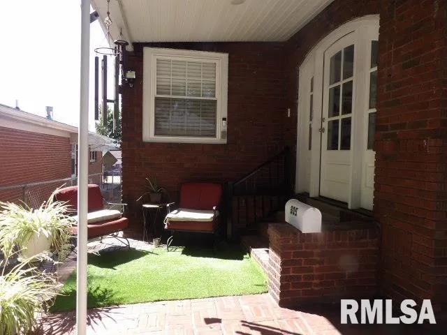 $235,000 | 305 West Church Street, Harrisburg, IL 62946
