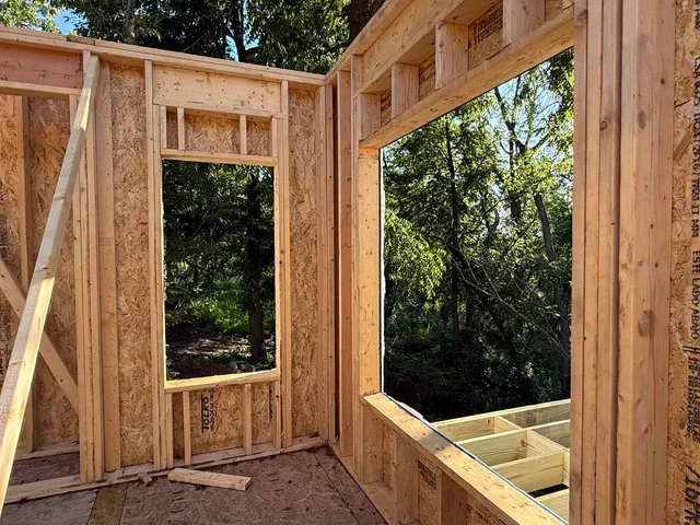 $435,000 | 225 Whitetail Way, Unit 28, Deerfield, WI 53531