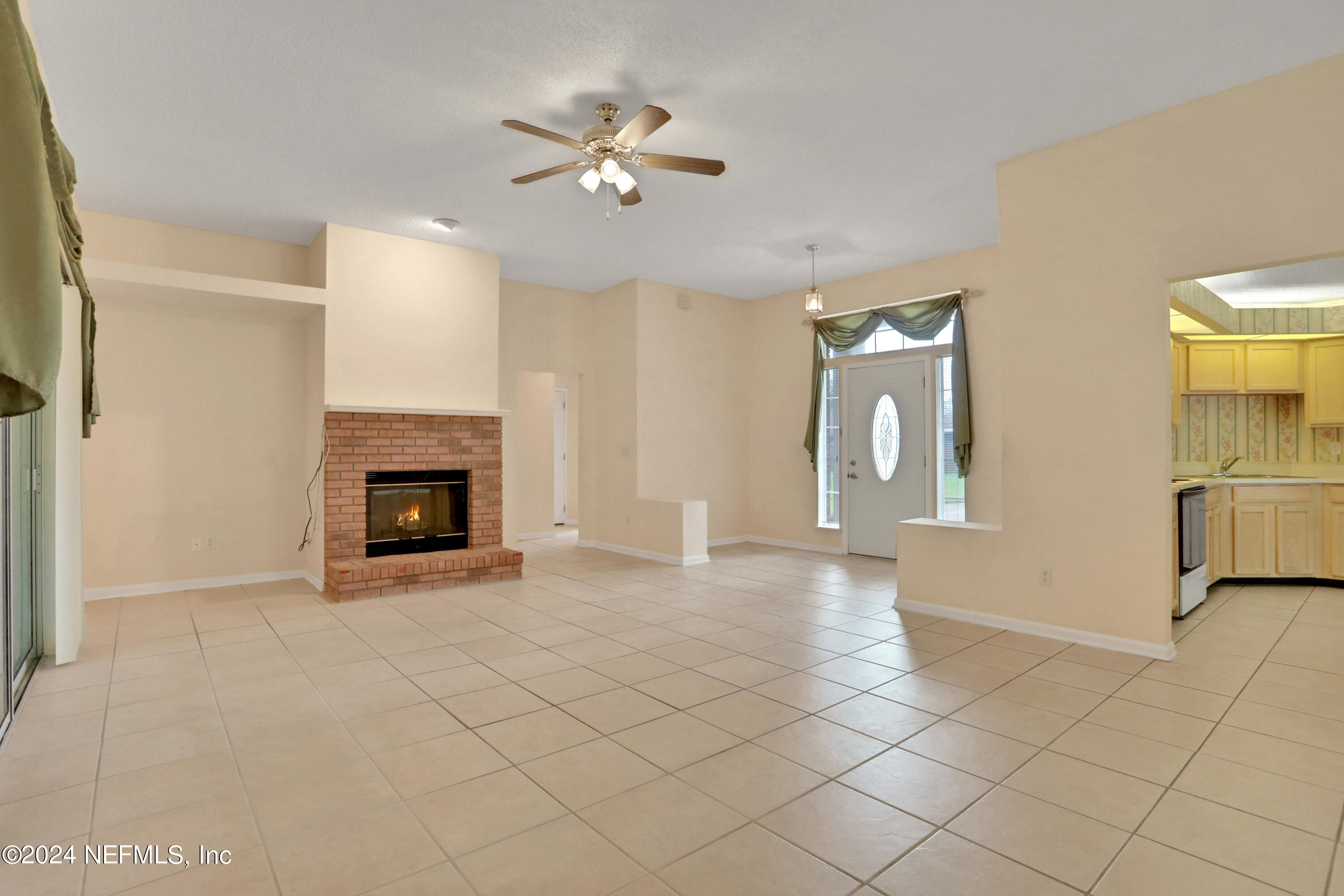 520 Whitfield Road Jacksonville, FL 32221 - Photo 8 of 44 7O0A0553