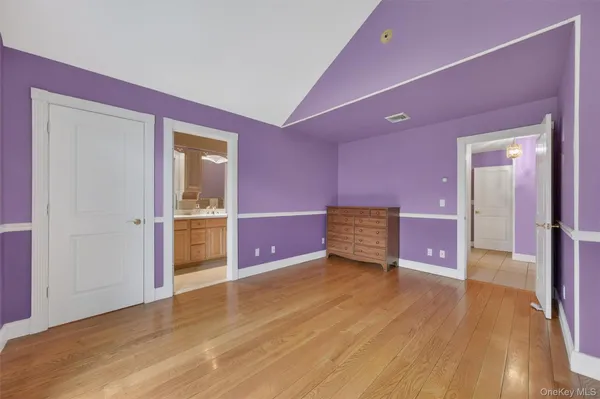 $599,900 | 194 Vineyard Avenue, Highland, NY 12528