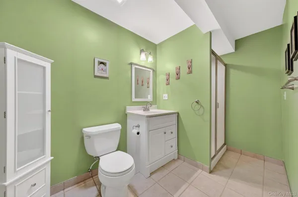 $599,900 | 194 Vineyard Avenue, Highland, NY 12528