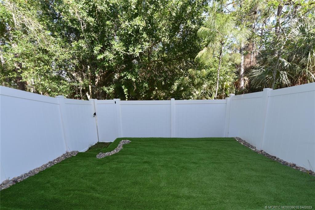 9726 Southwest Purple Martin Way Stuart, FL 34997 - Photo 12 of 30