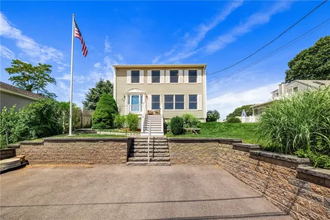 $925,000 | 357 Capron Farm Drive, Warwick, RI 02886