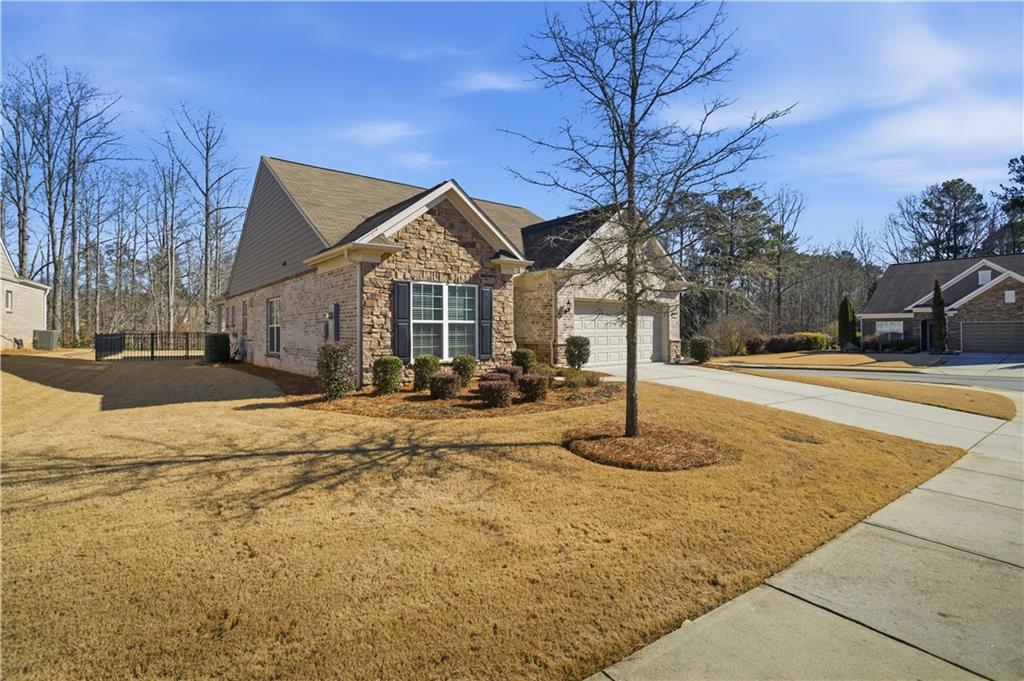 2925 Farmstead Way Suwanee, GA 30024 - Photo 30 of 39