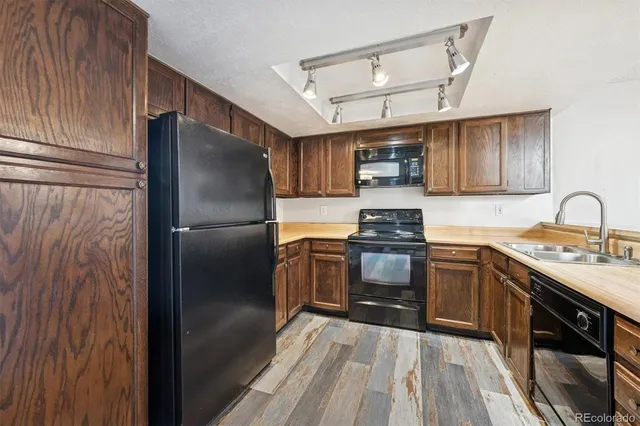 $2,490 | 72 South Holman Way, Golden, CO 80401